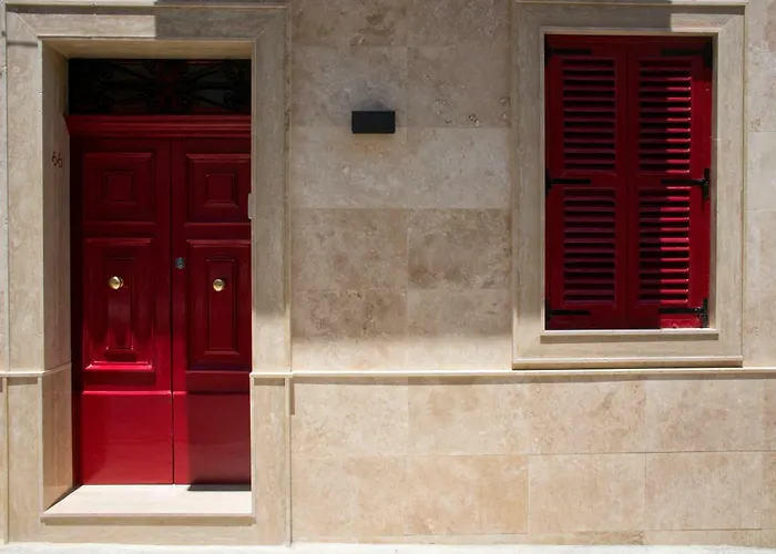 Maltese Town House *